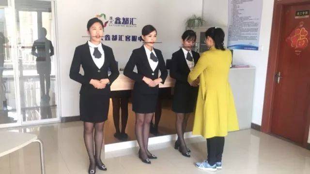 物业鑫都汇项目隆重举行服务礼仪提升月活动，专业摄影摄像助力服务形象升级