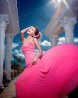 深圳婚纱摄影指南 探寻圣罗兰摄影价值与优质机构推荐